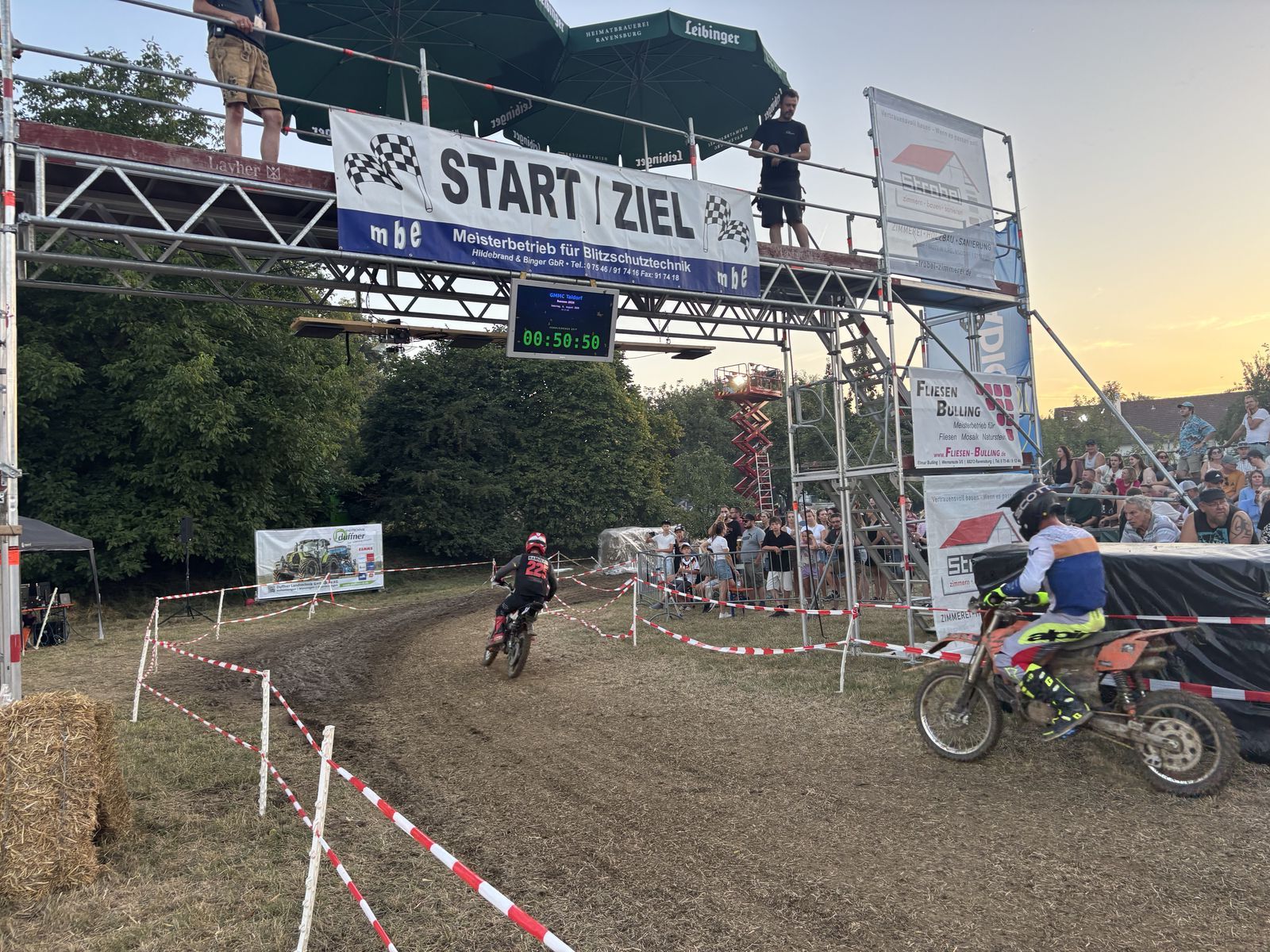 Start/Ziel mit CH-Timing Uhr beim Mofa-Cup